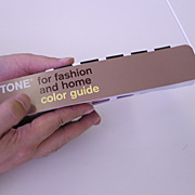 pantone_fh_color_guide-003.jpg